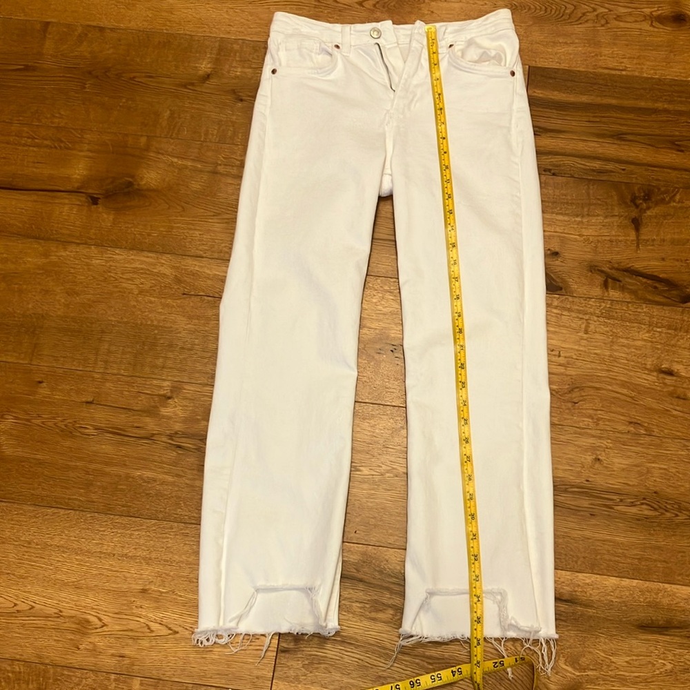 Zara White Straight Leg Denim Jeans